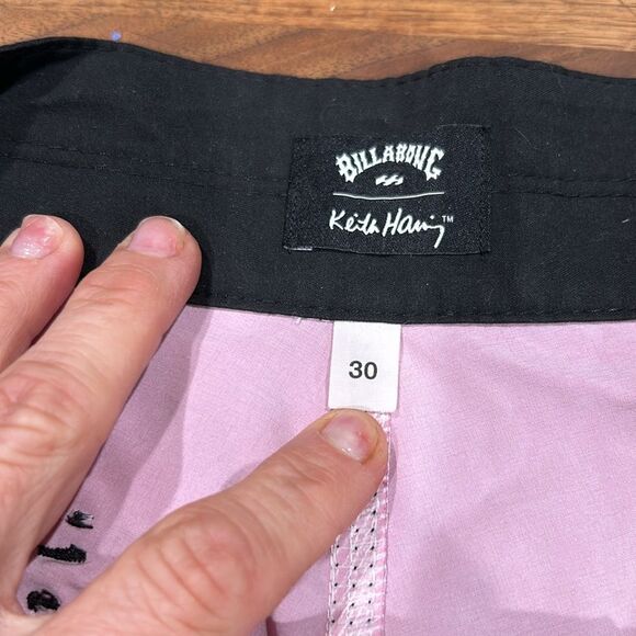 Billabong NWT Keith Haring Dolphin Dance Airlite Performance Boardshorts! - Picture 7 of 10